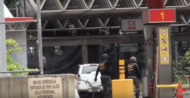 Efectivos Conas GNB disparando en adyacencias del CCCT