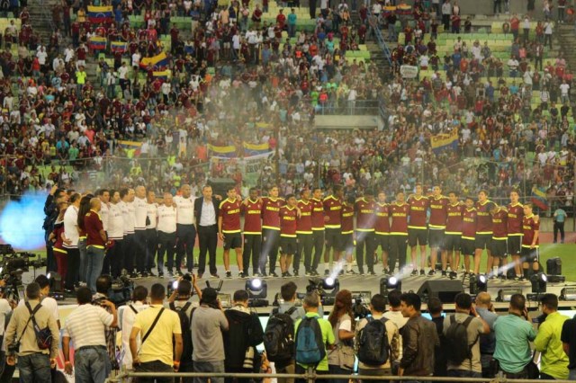 ¡Campeones en nuestros corazones! Las imágenes que no viste del recibimiento de la Vinotinto Sub 20. Foto: Eduardo Ríos / LaPatilla.com