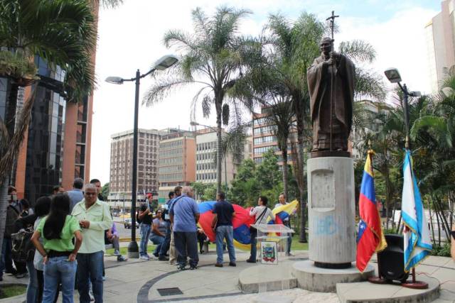 Concejales de Chacao rinden homenaje a Neomar Lander / Fotos: Régulo Gómez La Patilla