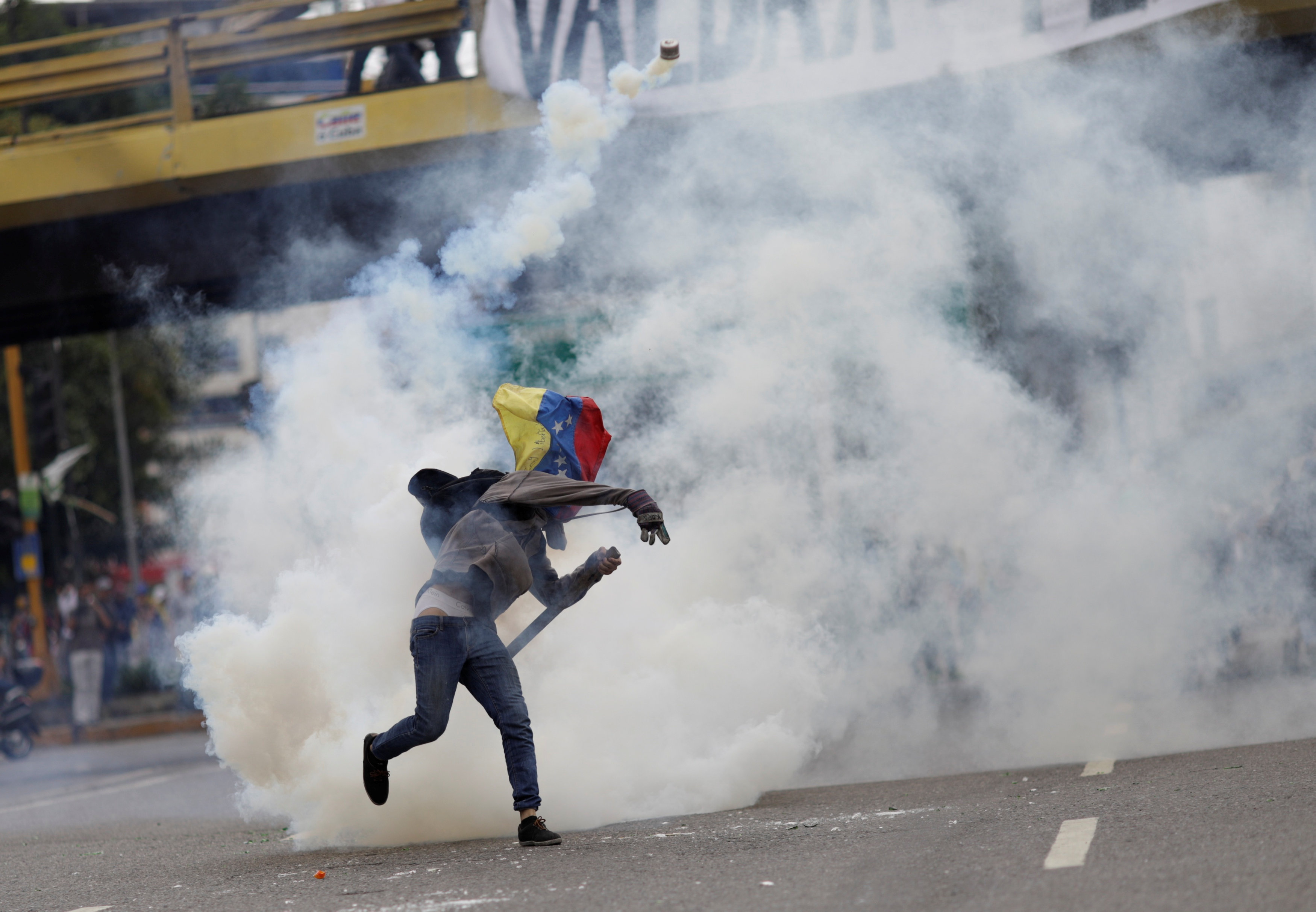 La represión contra manifestantes se mudó a Las Mercedes: Dos detenidos
