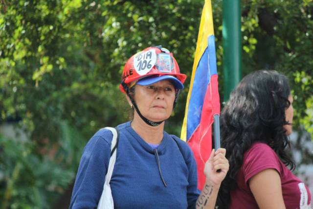 El Movimiento Estudiantil encabeza el cierre de campaña en la plaza Sadel. Foto: Régulo Gómez / LaPatilla.com