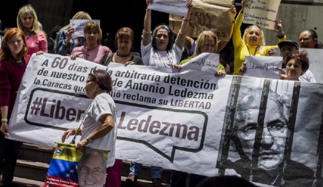 Antonio Ledezma fue alcalde de Caracas hasta febrero de 2015, cuando fue detenido y acusado de participar en la Operación Jericó. Foto: Miguel Gutiérrez / EFE