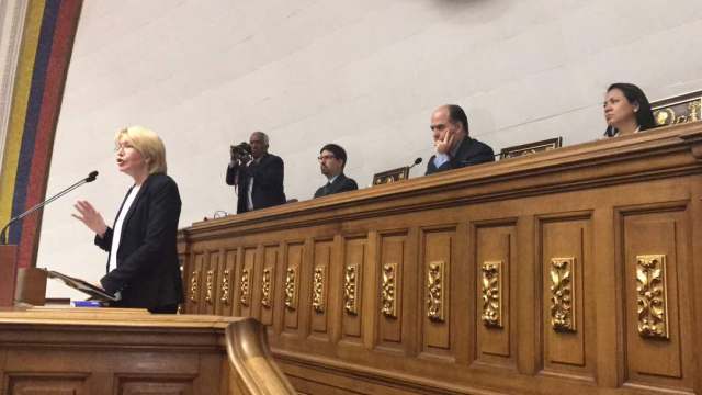 La fiscal Ortega Díaz durante su intervención en la Asamblea Nacional