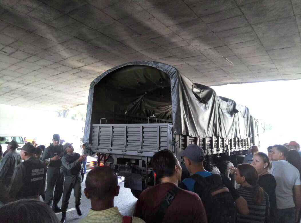 GNB cubre la ruta Caracas-La Guaira por paro de transportistas  #19Jul (fotos)