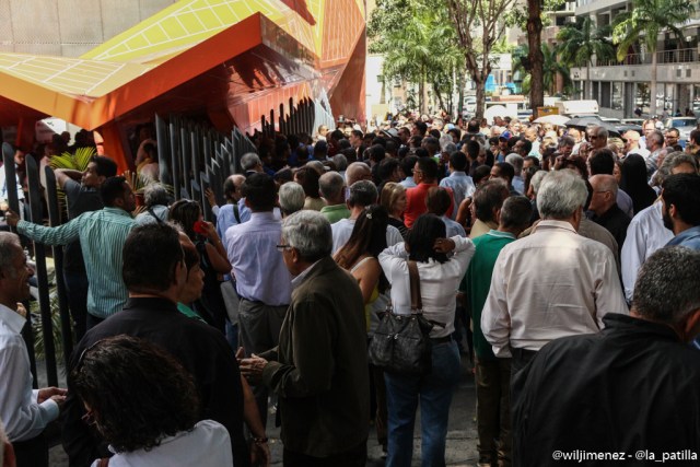 MUD suscribió documento desde el Centro Cultural Chacao para defender la vigencia de la Constitución Nacional y lograr la salida del gobierno. Foto: Will Jiménez