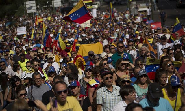 Marcha-Venezolanos