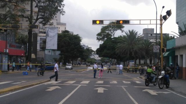 Foto: En la avenida Libertador se unieron al trancazo  / Yasmin Velasco