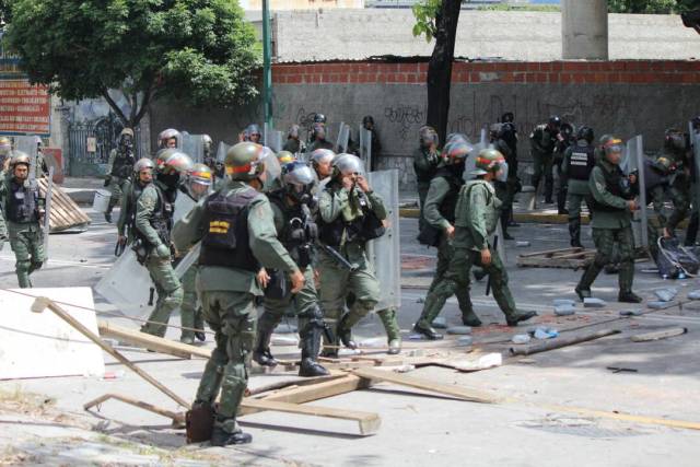 Los esbirros hicieron de Bello Campo un verdadero espacio de represión. Foto: Régulo Gómez / La Patilla.com