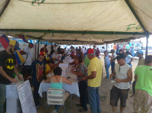 Foto: En Falcón votaron en rechazo a la constituyente en la consulta popular / Cortesía