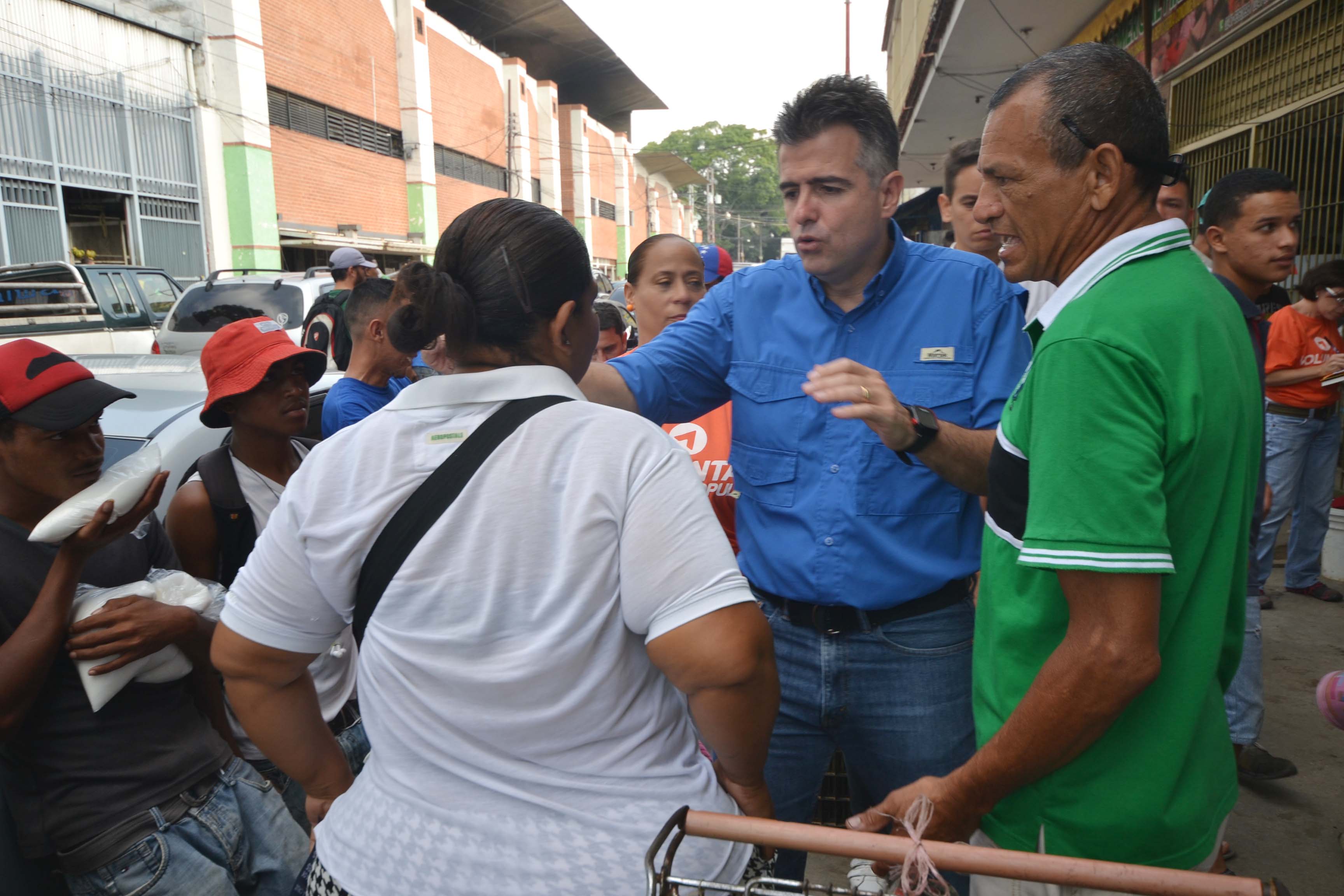 Feo La Cruz: Falta de atención de Hidrocentro y escasez de comida agobian a nuestros vecinos del sur de Valencia