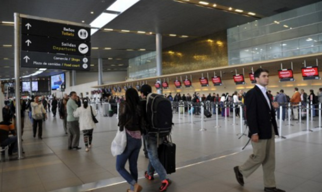 Aeropuerto colombiano de El Dorado (Foto: AFP)