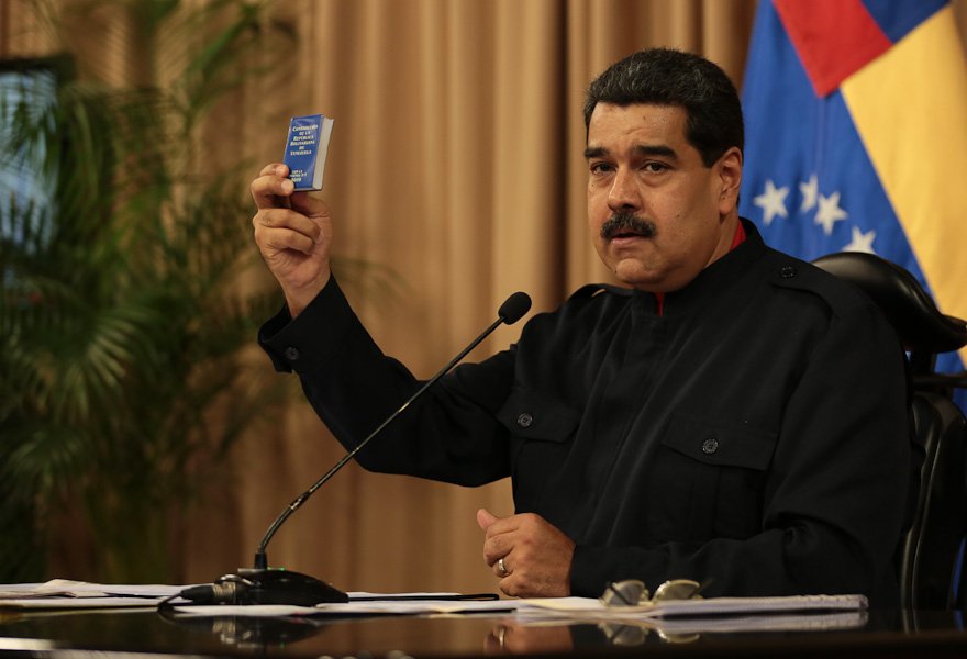 Maduro dice que habló con Rodríguez Zapatero sobre el diálogo