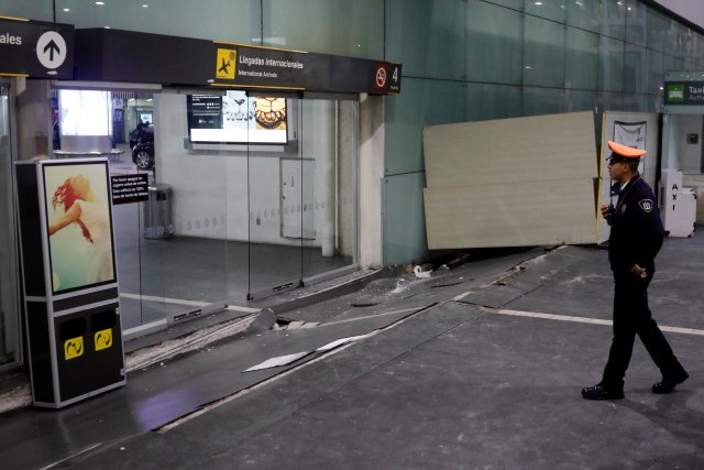 A view of damages on the floor in an entrance of the Benito Juarez international airport after an earthquake hit Mexico City, Mexico, September 8, 2017. REUTERS/Edgard Garrido