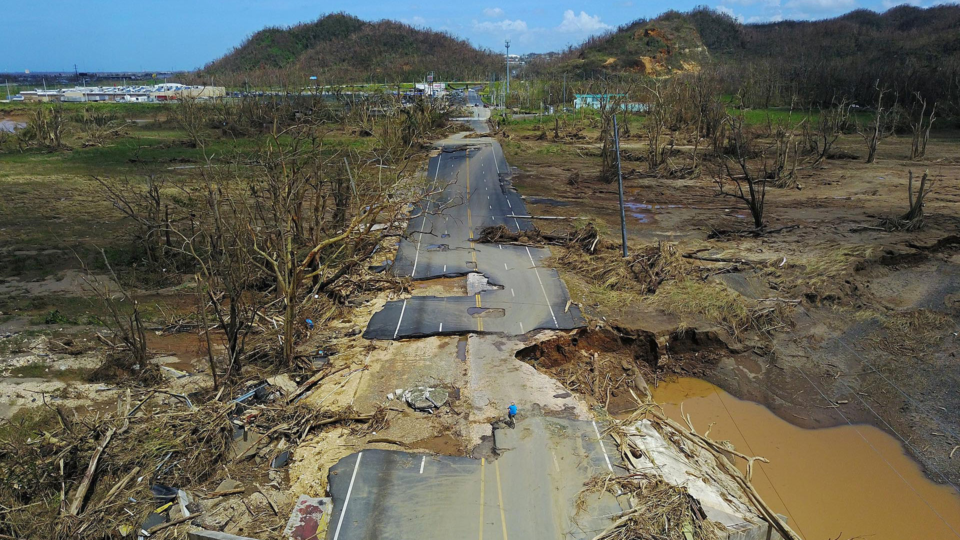 Alerta por lluvias en Puerto Rico que pueden agravar situación tras huracán