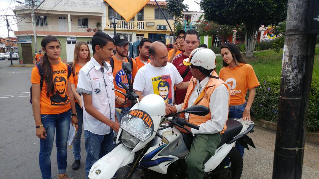 Lawrence Castro: Ya basta de que patriotas cooperantes dejen sin trabajo a empleados públicos 