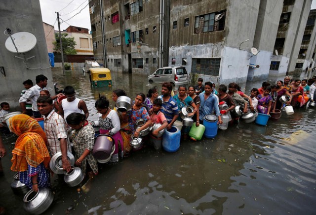 south-asia-flood-nepal-india-pakistan-bangladesh-12-59a90216c5800__880