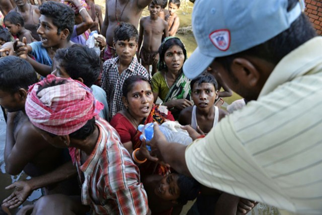 south-asia-flood-nepal-india-pakistan-bangladesh-209-59a924344941d__880