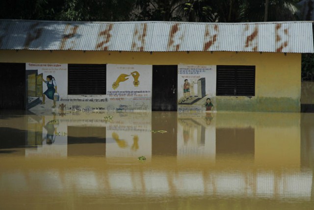 south-asia-flood-nepal-india-pakistan-bangladesh-22-59a902352698c__880