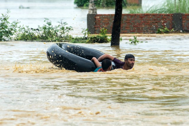 south-asia-flood-nepal-india-pakistan-bangladesh-3-59a9017b10b61__880