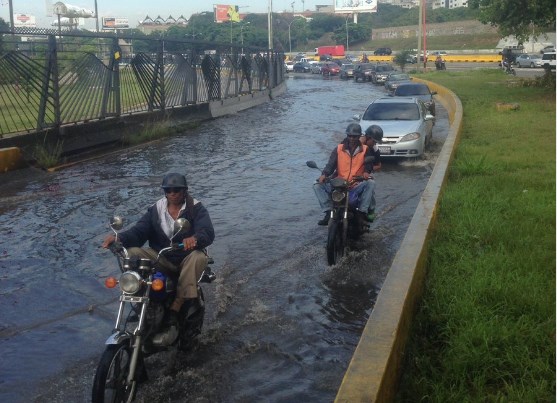 Laguna Dist Altamira / Foto: @JonathanQuantip