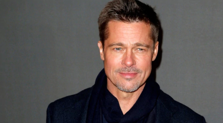 Brad Pitt CASI MUERE durante un peligroso procedimiento de la Cienciología