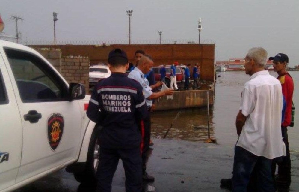 Hallaron flotando un cuerpo en aguas del Lago de Maracaibo