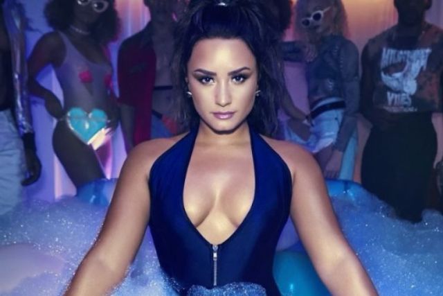 demi