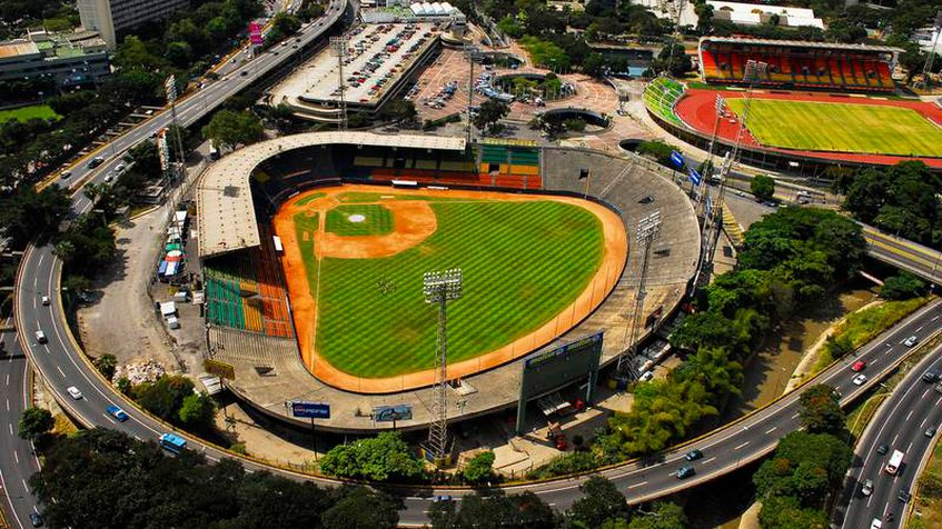 Estos son los precios de las entradas para los juegos de Leones del Caracas en el Universitario (+lista)