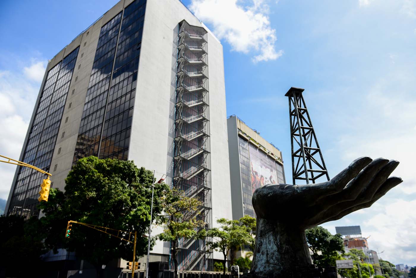 Entran en vigor las sanciones de Estados Unidos a Pdvsa