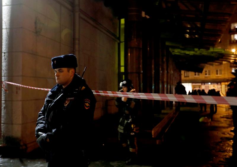 Putin califica de acto terrorista la explosión en San Petersburgo