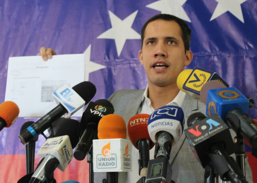 Guaidó: Venezolanos viven vísperas de Navidad marcadas por el sufrimiento