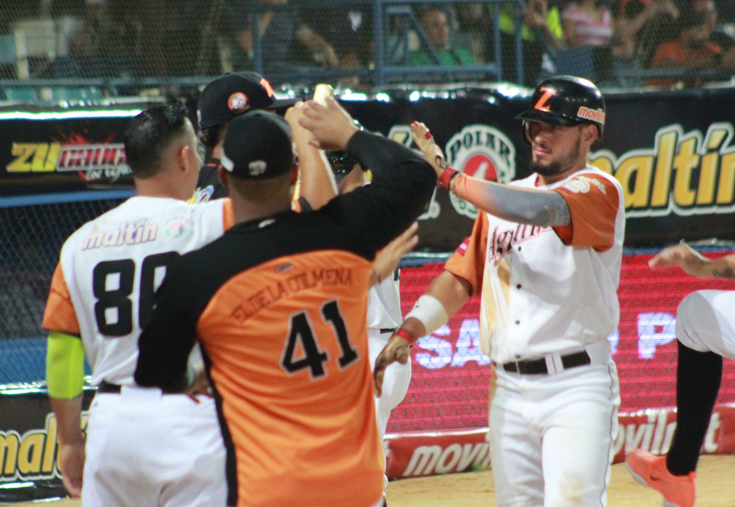 Águilas del Zulia venció a Tiburones de La Guaira 11-7