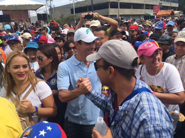 capriles divina pastora