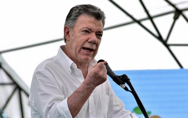 Presidente colombiano suspende diálogo con ELN por atentados contra policías (foto EFE/CESAR CARRIÓN - SIG/PRESIDENCIA DE COLOMBIA)