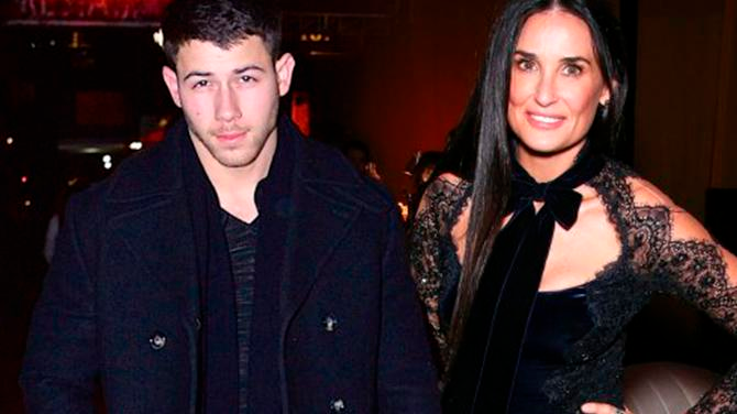 “A él le gustan mayores”… Nick Jonas y Demi Moore estarían saliendo