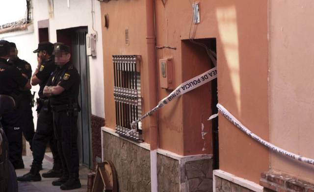 Agentes de la Policía Nacional en Algeciras en una imagen de archivo. EFE