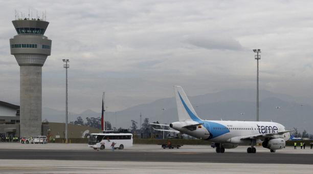 Otra aerolínea que suspende sus vuelos a Caracas
