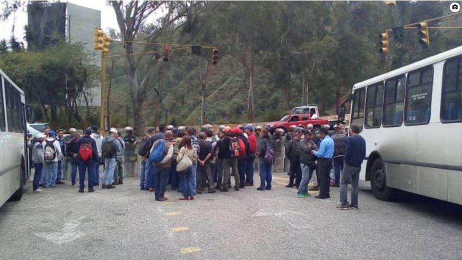 Trabajadores del IVIC protestan en la Panamericana este #21Feb