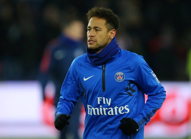 Soccer Football - Ligue 1 - Paris St Germain vs Olympique de Marseille - Parc des Princes, Paris, France - February 25, 2018 Paris Saint-Germain’s Neymar warms up before the match REUTERS/Stephane Mahe