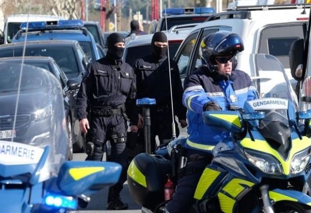 Policía francesa // Foto LaPresse