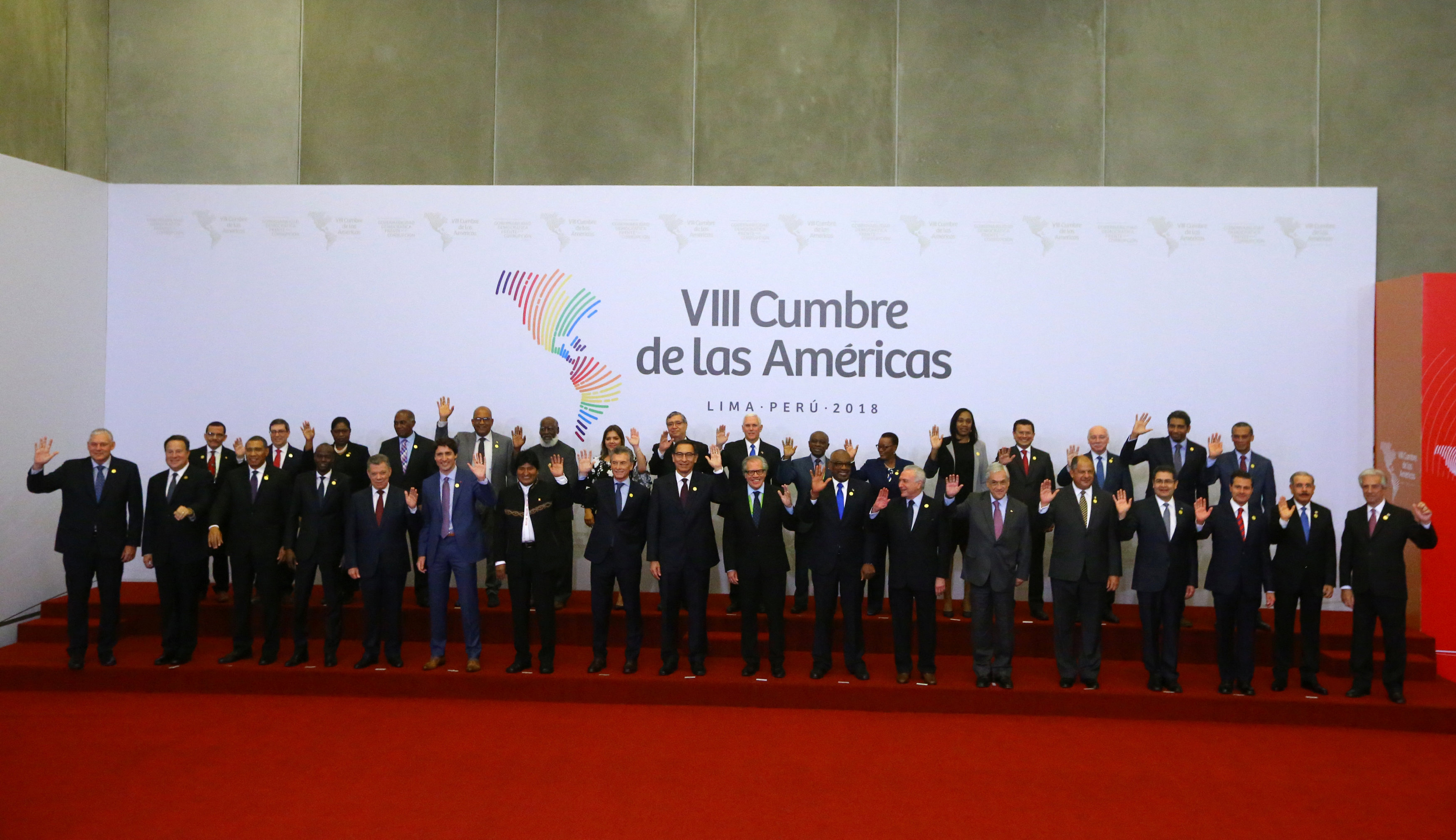 Cumbre de las Américas aprueba por aclamación compromiso contra la corrupción