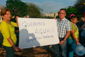 En Venezuela abunda el agua pero la gente se muere de sed