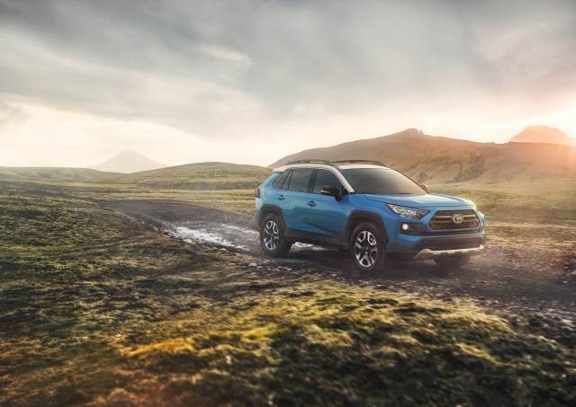 Toyota-RAV4-2019 (4)