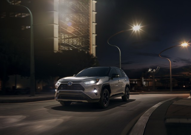 Toyota-RAV4-2019 (5)