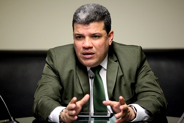 Luis Parra: Derrame petrolero amenaza equilibrio ambiental y agrava escasez de agua potable en Monagas