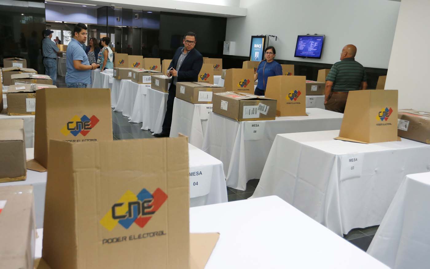 Otra cosa sería si tramitaran pasaportes: Así está el consulado venezolano en Miami #20May (FOTOS)