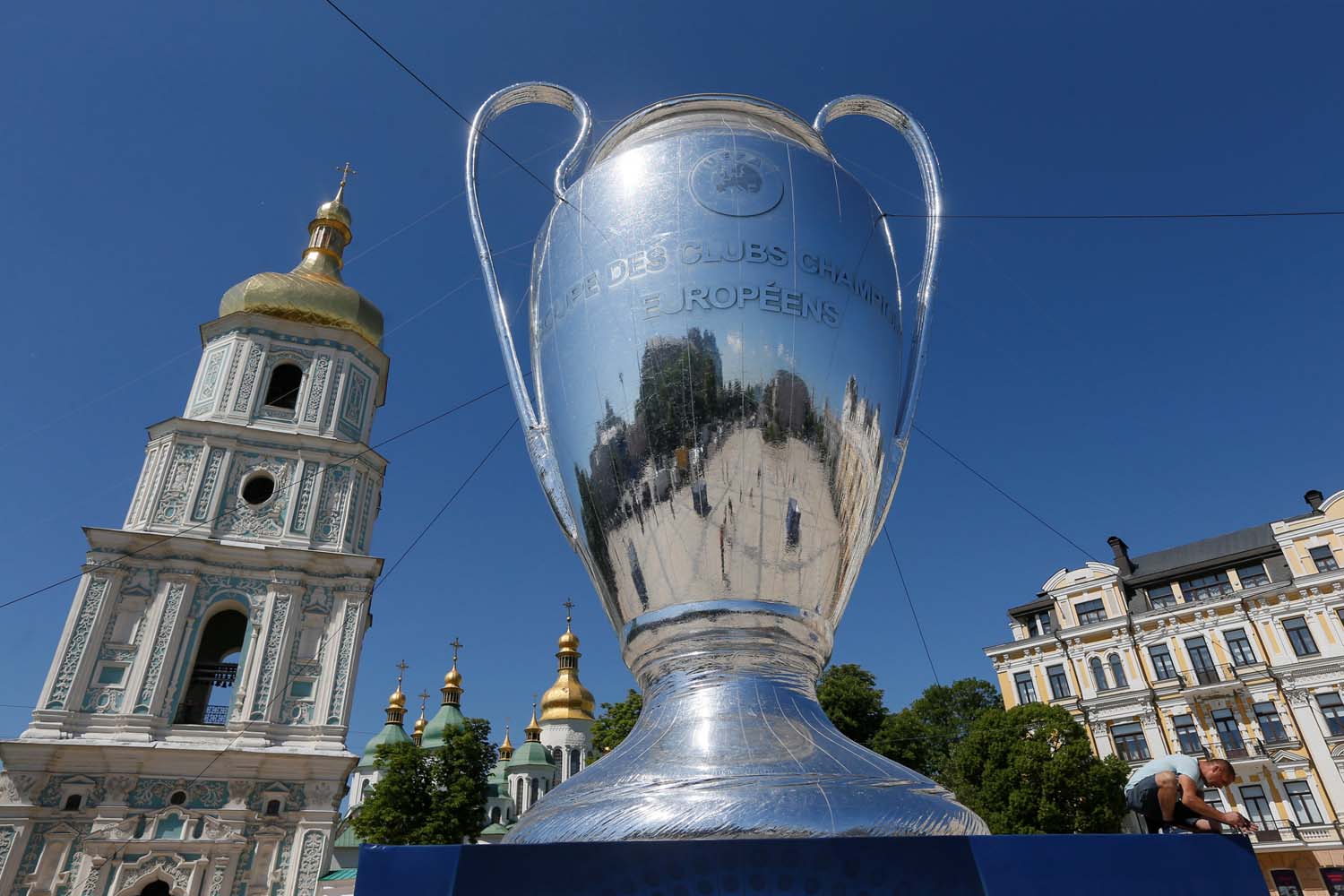 El Real Madrid por la Decimotercera, el Liverpool a por la Sexta