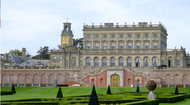 Cliveden House es un hotel desde 1989, rodeado por 140 hectáreas de jardín y bordea el Río Támesis