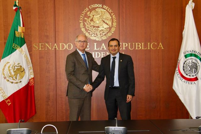 Ledezma y presidente del Senado de México, Ernesto Cordero Arroyo