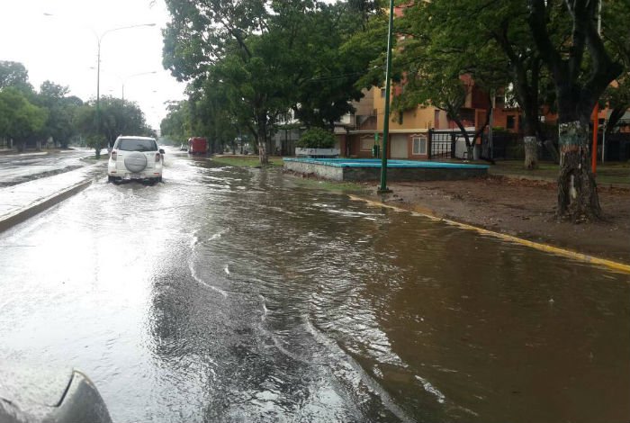 Larenses en alerta por fuertes lluvias de  este domingo